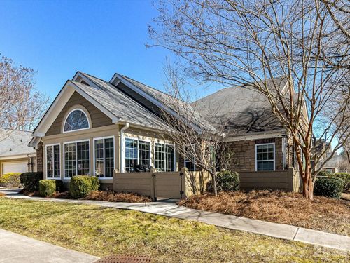 5433 Prosperity View Dr, Charlotte, NC, 28269-2333 | Card Image