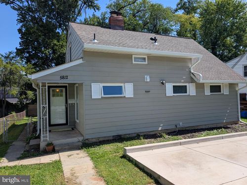 5812 Wainwright Ave, ROCKVILLE, MD, 20851-1946 | Card Image