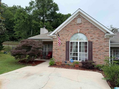 101 Coales Branch Dr, PELHAM, AL, 35124-4846 | Card Image