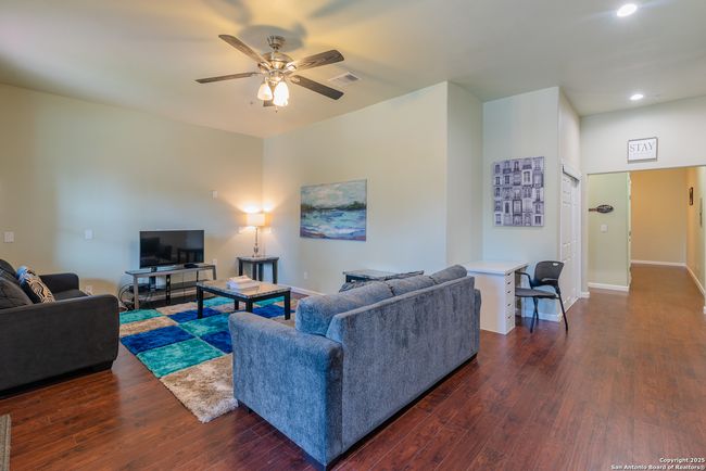 412 Warren St, House other with 7 bedrooms, 6 bathrooms and null parking in San Antonio TX | Image 20