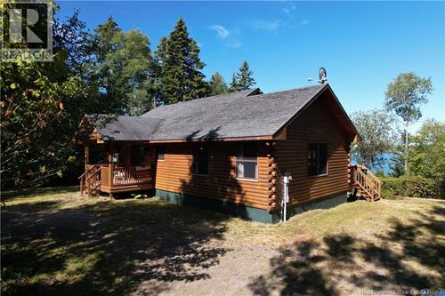 389 Bunker Hill Rd, Wilsons Beach, NB, E5E1M4 | Card Image