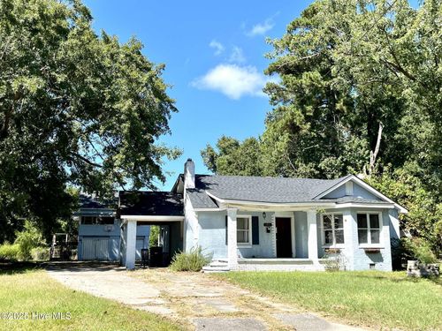 306 Sherwood Rd, Jacksonville, NC, 28540-5537 | Card Image