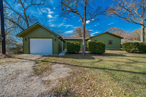 304 Pine St, Seven Points, TX, 75143-7860 | Card Image