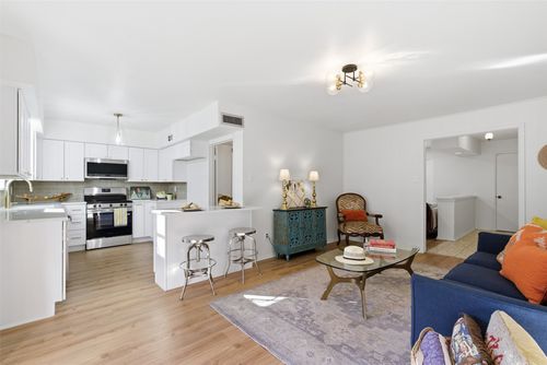 apt-b-5835 E University Blvd, Dallas, TX, 75206-4616 | Card Image