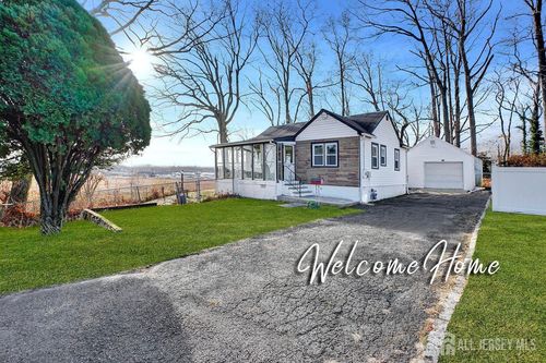 471 Beverly Drive, Keyport, NJ, 07735 | Card Image