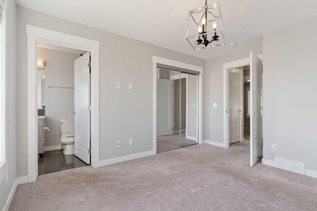 35 - 111 Rainbow Falls Gate, Townhouse with 3 bedrooms, 3 bathrooms and 2 parking in Chestermere AB | Image 22