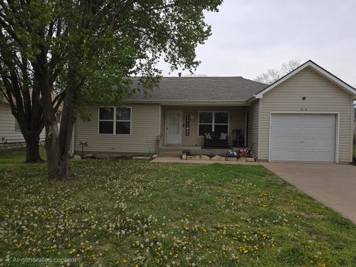 913 N C St, Wellington, KS, 67152-4233 | Card Image