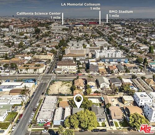 3906 Brighton Ave, LOS ANGELES, CA, 90062-1201 | Card Image