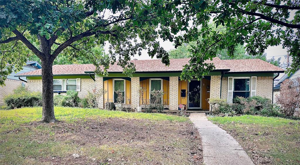 Point East Dr, Mesquite, TX 75150