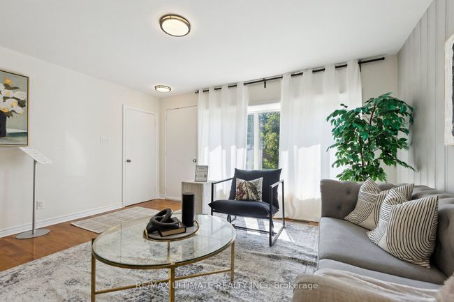 24 Rexway Dr, House other with 4 bedrooms, 2 bathrooms and 3 parking in Georgetown ON | Image 5