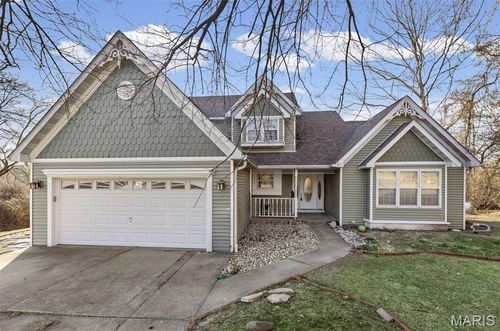 6111 Tara Ln, Collinsville, IL, 62234-5872 | Card Image