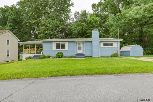 910 Poplar Street, Windber, PA, 15963 | Card Image