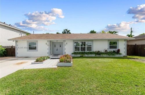 3457 Ne 2nd St, Homestead, FL, 33033-8015 | Card Image