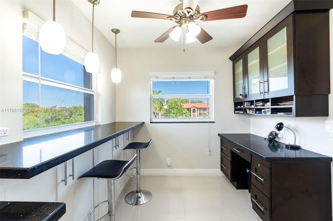 APT-415K - 1300 Sw 125 Th Ave, Condo with 2 bedrooms, 2 bathrooms and null parking in Pembroke Pines FL | Image 9