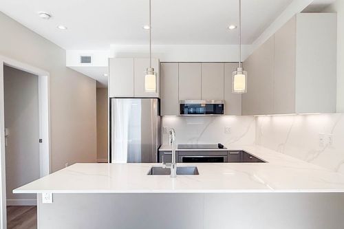 306-3588 Hull Street, Vancouver, BC, V5N4R9 | Card Image