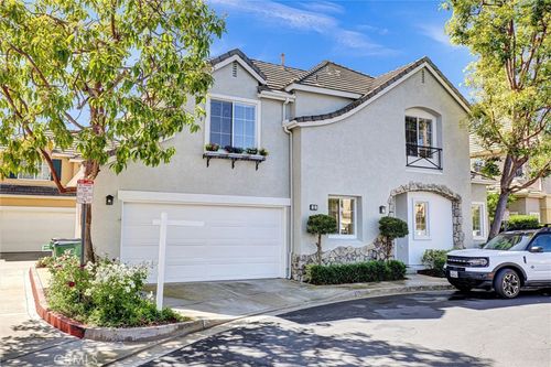 12 Poppyfield Ln, Rancho Santa Margarita, CA, 92688-8727 | Card Image