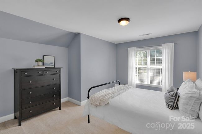 Bedroom #3 | Image 34