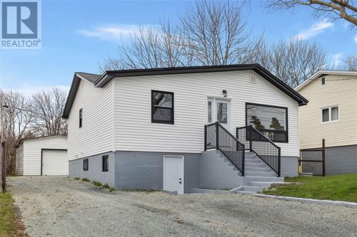 5 Ruth Ave, Mount Pearl, NL, A1N1H2 | Card Image