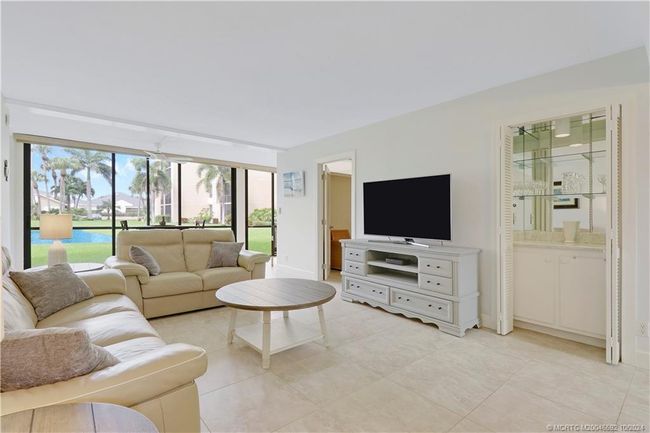 APT-103 - 3442 Ne Causeway Blvd, Condo with 2 bedrooms, 2 bathrooms and 1 parking in Jensen Beach FL | Image 10