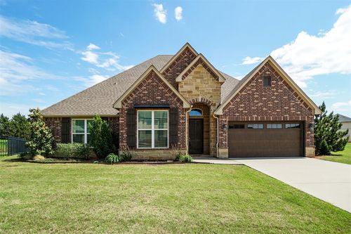 4212 Vista Dr, Norman, OK, 73071-8116 | Card Image