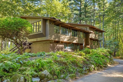 59 Fern Ln, Carlisle, MA, 01741-1833 | Card Image