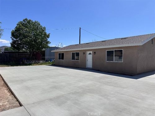 a-1020 Carriage Dr, Norco, CA, 92860-1405 | Card Image