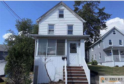 29 Smullen St, Sayreville, NJ, 08872-1549 | Card Image