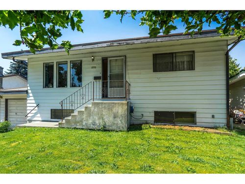 1831 Mckenzie Rd, Abbotsford, BC, V2S3Z2 | Card Image