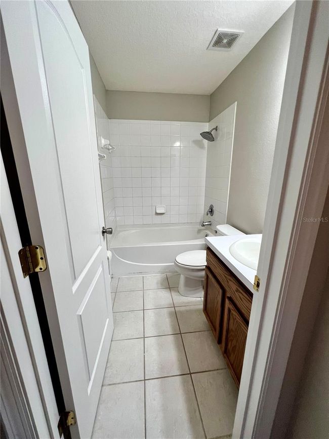 12861 Kings Crossing Dr, Townhouse with 3 bedrooms, 3 bathrooms and null parking in GIBSONTON FL | Image 12