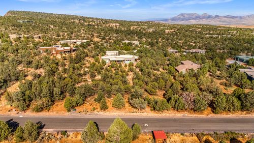 3-401 N Doe Valley Dr, Dammeron Valley, UT, 84783-5100 | Card Image