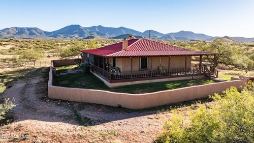 2932 W Liston Lane, Benson, AZ, 85602 | Card Image