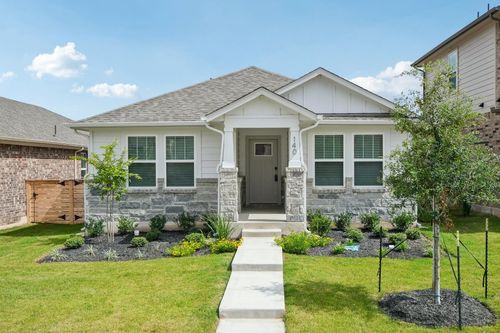 140 Zinnia Ln, Hutto, TX, 78634-2803 | Card Image