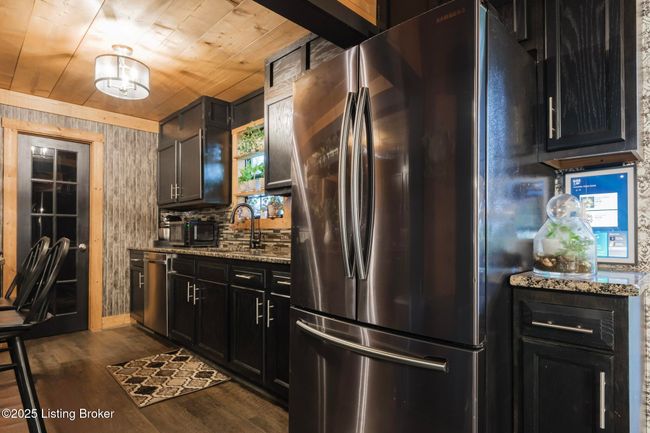 282 Lake View Ln, House other with 2 bedrooms, 5 bathrooms and null parking in Mc Daniels KY | Image 40