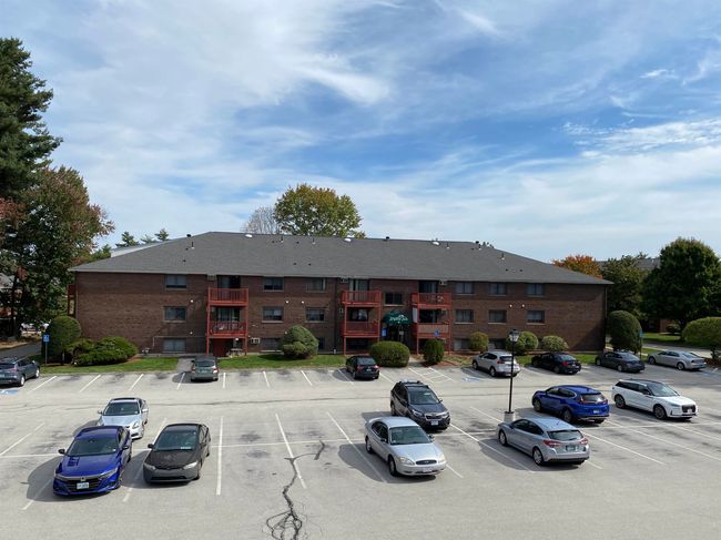 APT-201 - 96 Powers St, Condo with 2 bedrooms, 1 bathrooms and null parking in Milford NH | Image 10