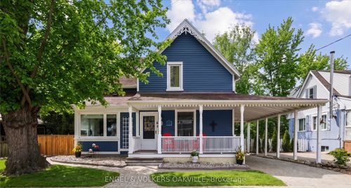 38 John St S, Mississauga, ON, L5H2E6 | Card Image