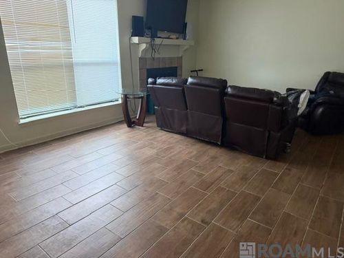 43-b-155 Marilyn Dr, Baton Rouge, LA, 70815-5609 | Card Image
