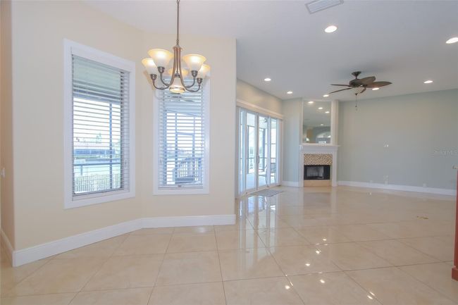 946 Allegro Ln, House other with 4 bedrooms, 3 bathrooms and null parking in APOLLO BEACH FL | Image 24
