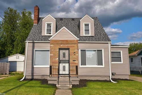 2037 Seymour Ave, Flint, MI, 48503-4342 | Card Image