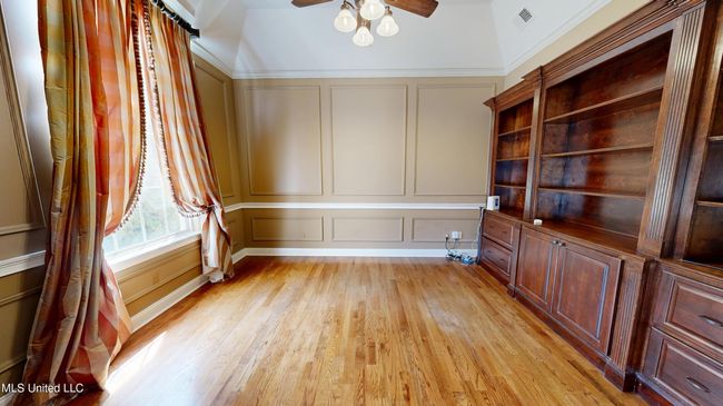 Office | Image 12