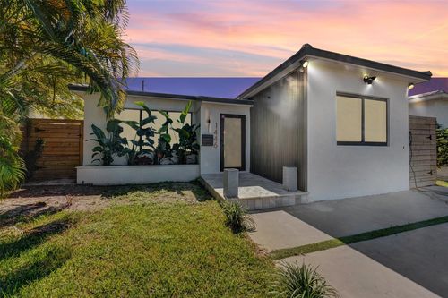 1446 Polk St, Hollywood, FL, 33020-5245 | Card Image