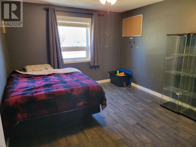 19284 Highway 613, Home with 3 bedrooms, 2 bathrooms and null parking in Devlin ON | Image 13