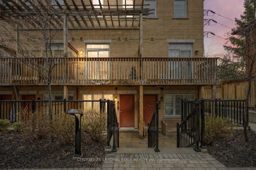 121-380 Hopewell Ave, Toronto, ON, M6E2S2 | Card Image