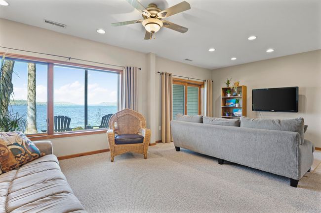 N2802 Summerville Park Road, Condo with 3 bedrooms, 4 bathrooms and null parking in LODI WI | Image 52
