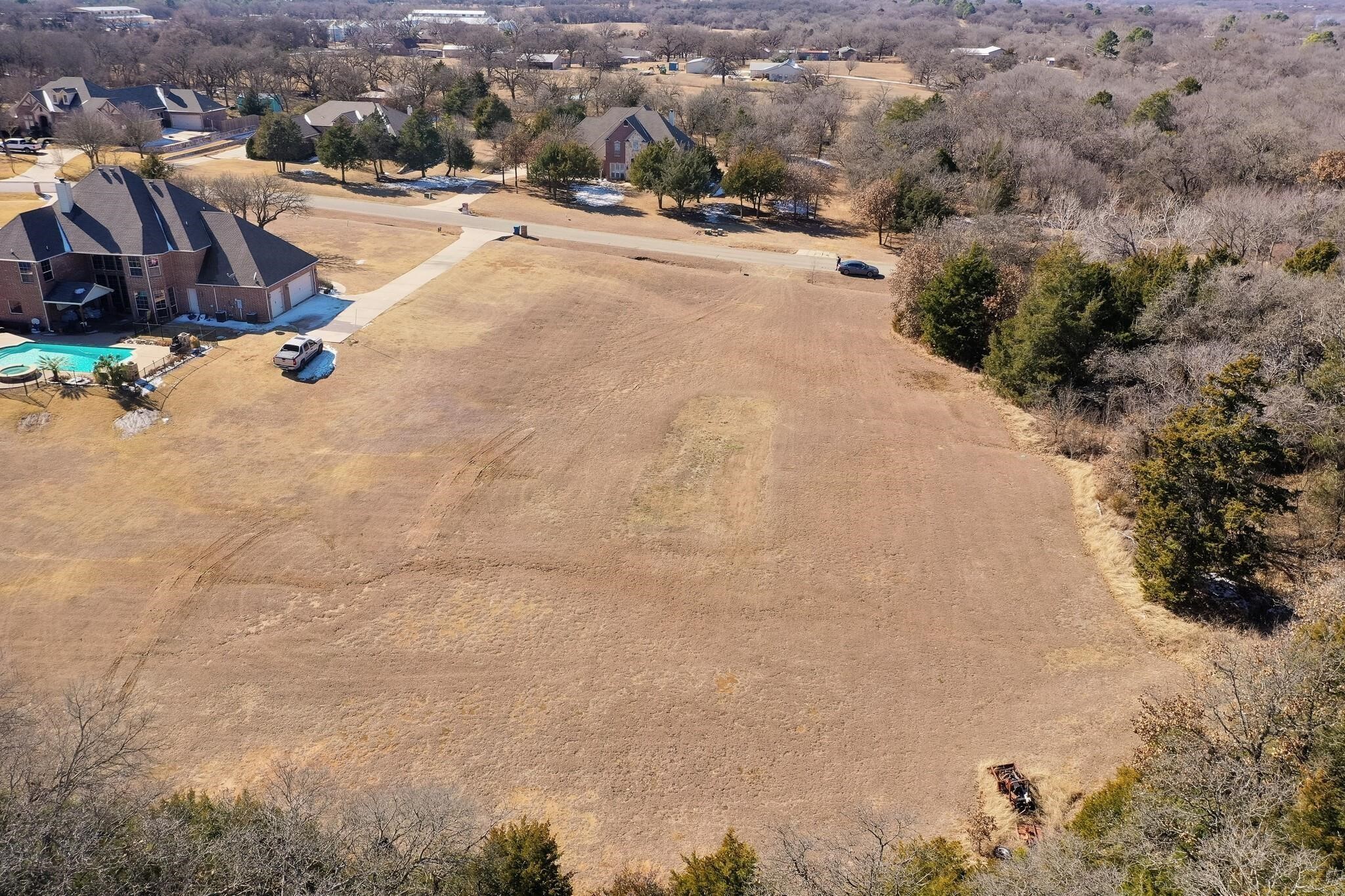 Land in Burleson 3