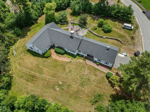 8 Conway Ln, Foxboro, MA, 02035-4204 | Card Image