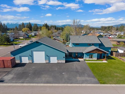 29 Bethany St, Columbia Falls, MT, 59912-4499 | Card Image