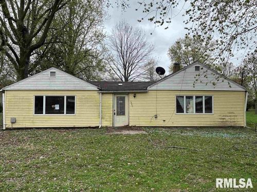 1400 E Chestnut St, Canton, IL, 61520-2312 | Card Image