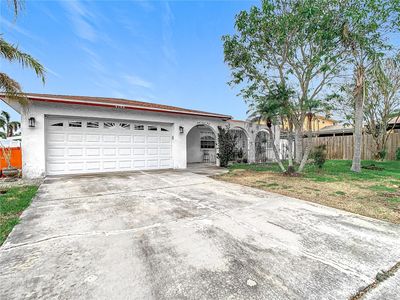 4740 114 Th Street N, House other with 4 bedrooms, 2 bathrooms and null parking in SAINT PETERSBURG FL | Image 1