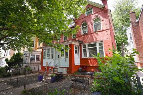 161 Milford Ave, Newark, NJ, 07108-2712 | Card Image