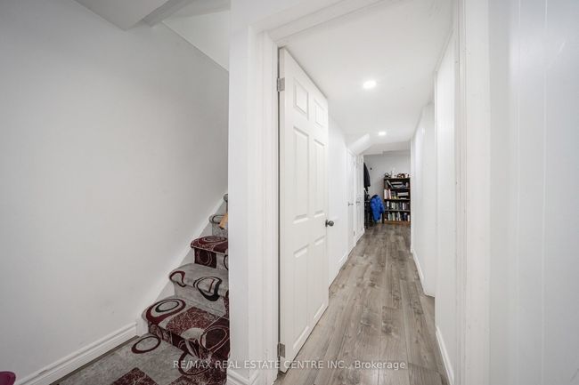 24 Jackman Dr, House other with 5 bedrooms, 2 bathrooms and 5 parking in Brampton ON | Image 39